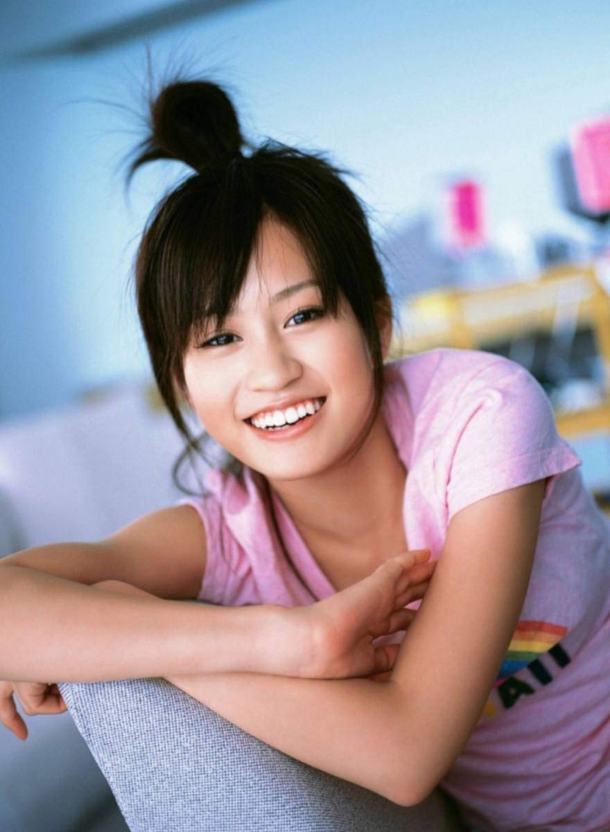 Amazon.co.jp: AKB48 前田敦子 L判 写真 50枚 まとめ売り！ : おもちゃ